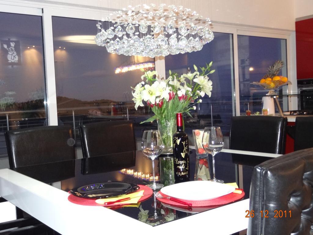 Luxury Apartment Prestige Villa Bellevue Vis Exterior foto
